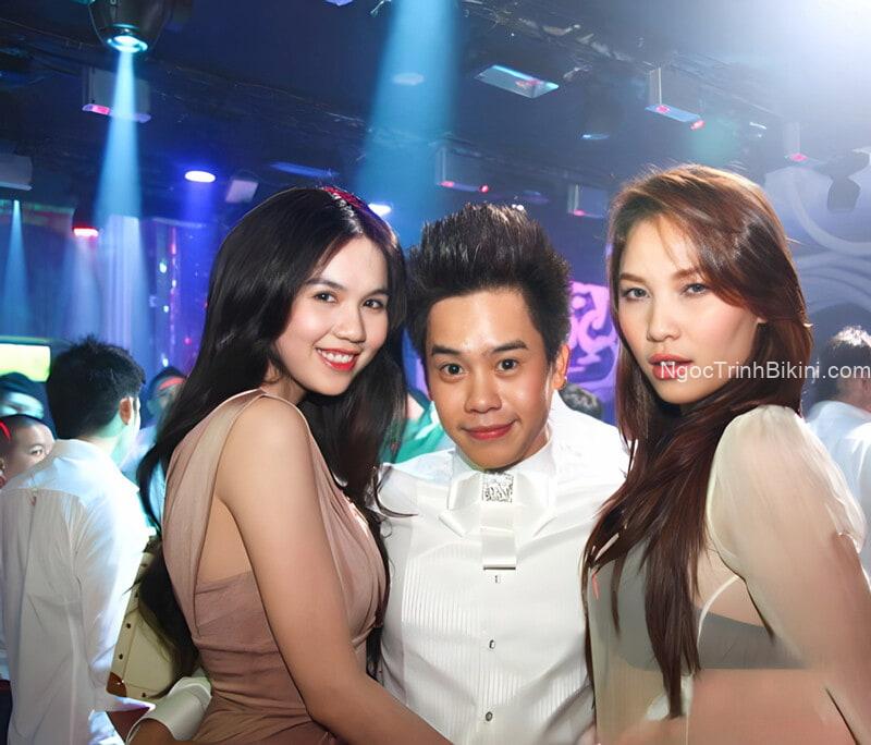Ngọc Trinh ăn mang hở lộ liễu khi lên bar
