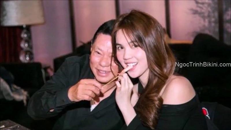 Ngọc Trinh đón sinh nhật cùng Hoàng Kiều