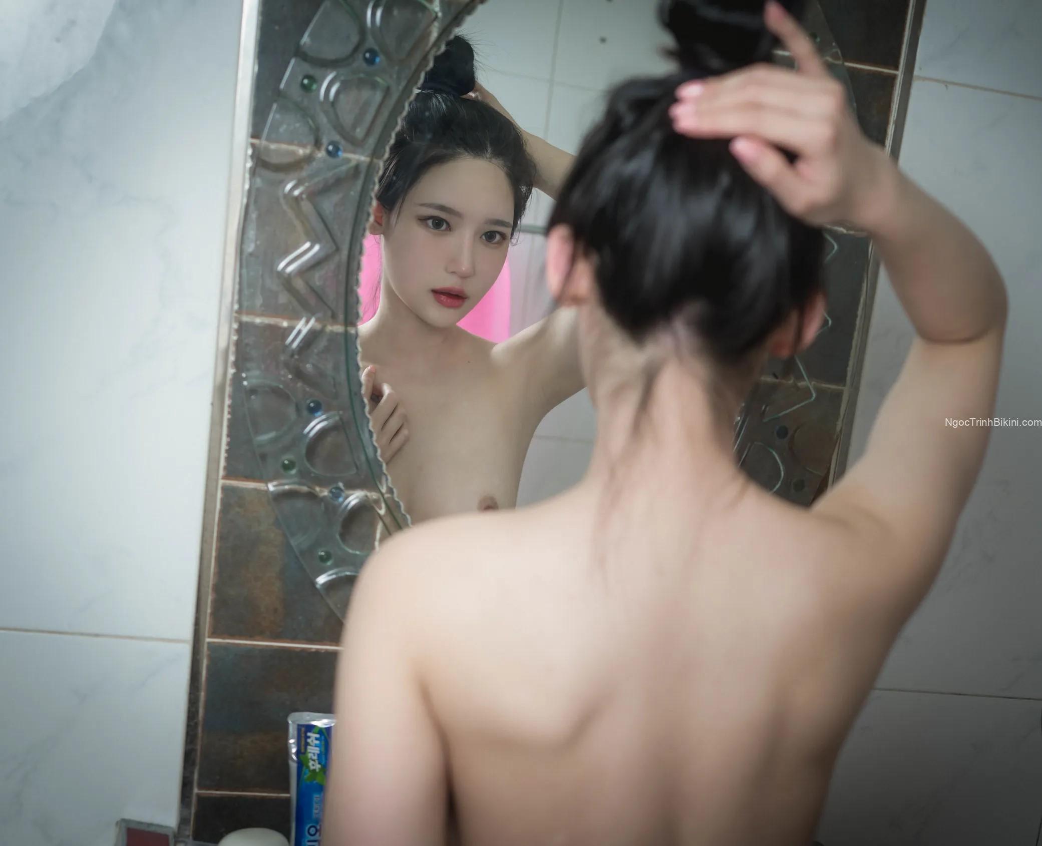 Để em trang điểm một chút anh nhé