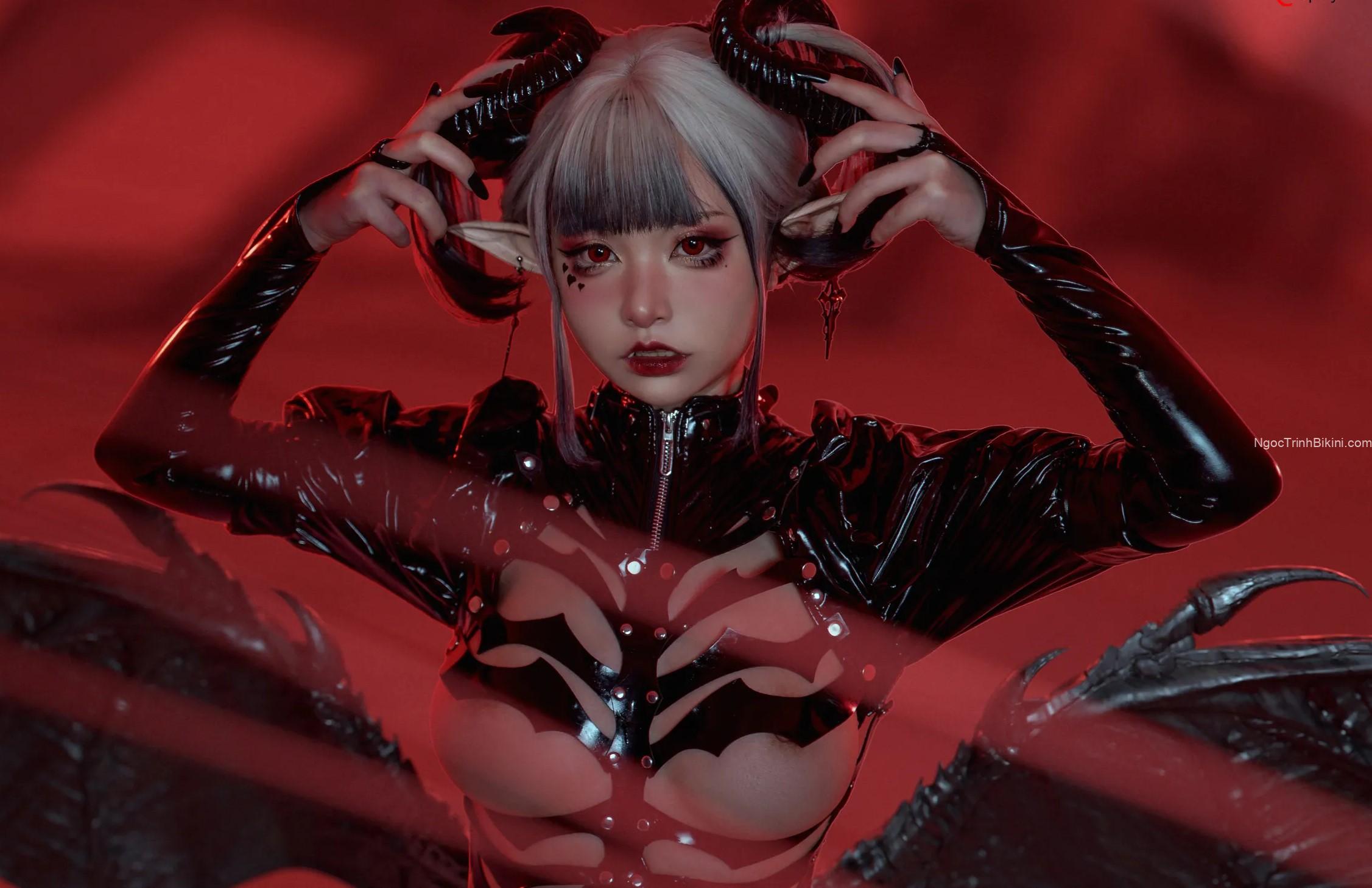 Gái xinh khỏa thân không che 18+ cosplay succubus 