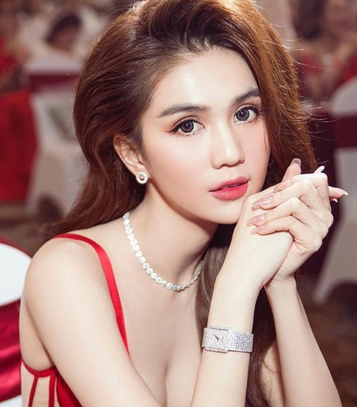 Anh thấy đêm nay lung lưng chứ?