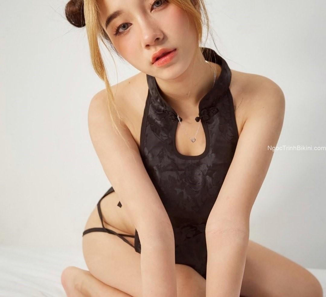 Anh hãy giúp em thỏa mãn cơn nứng đi nào