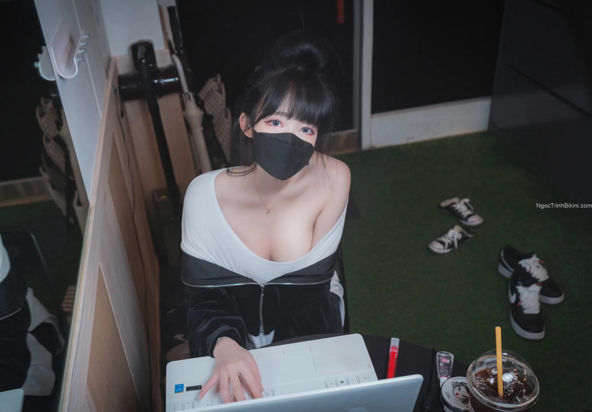 Anh hãy nhìn lực kéo của em này