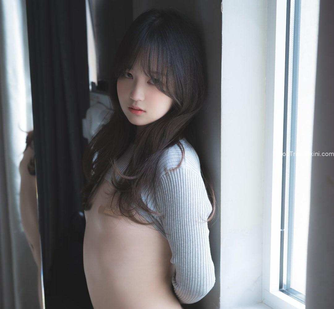 Đêm qua mây mưa cùng anh khiến em rất sướng đó