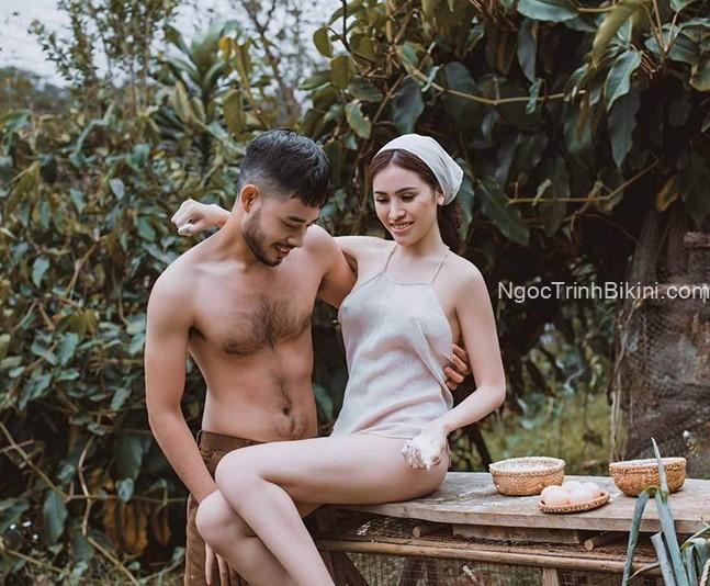 Ngắm ảnh gái xinh bikini lộ hàng nơi làng quê