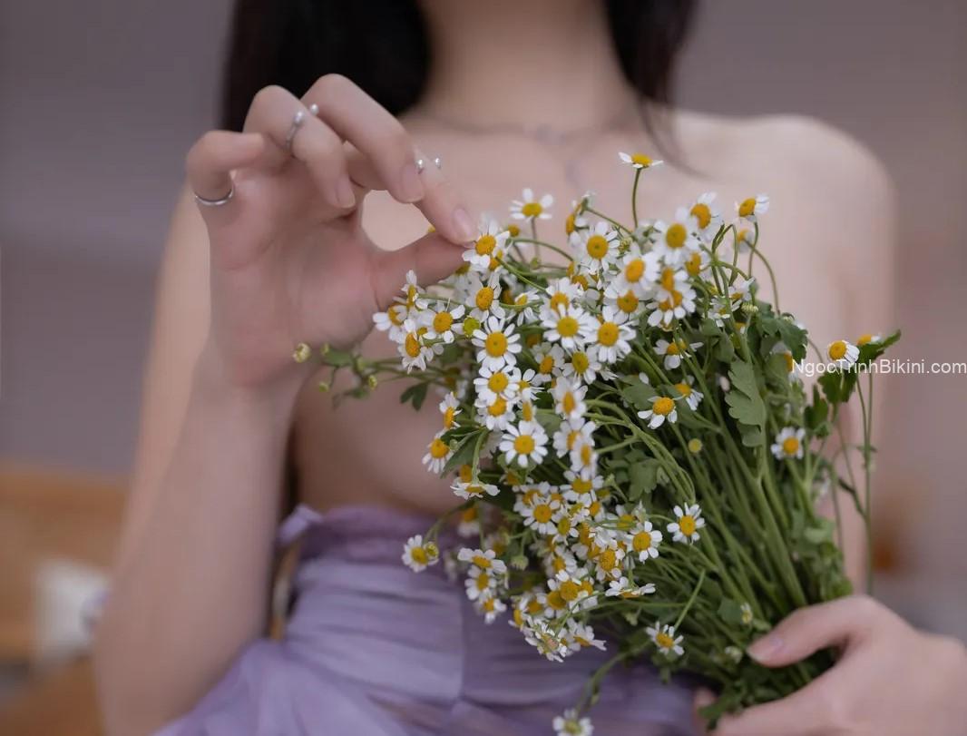 Anh hãy nhìn những bông hoa tươi đẹp này xem