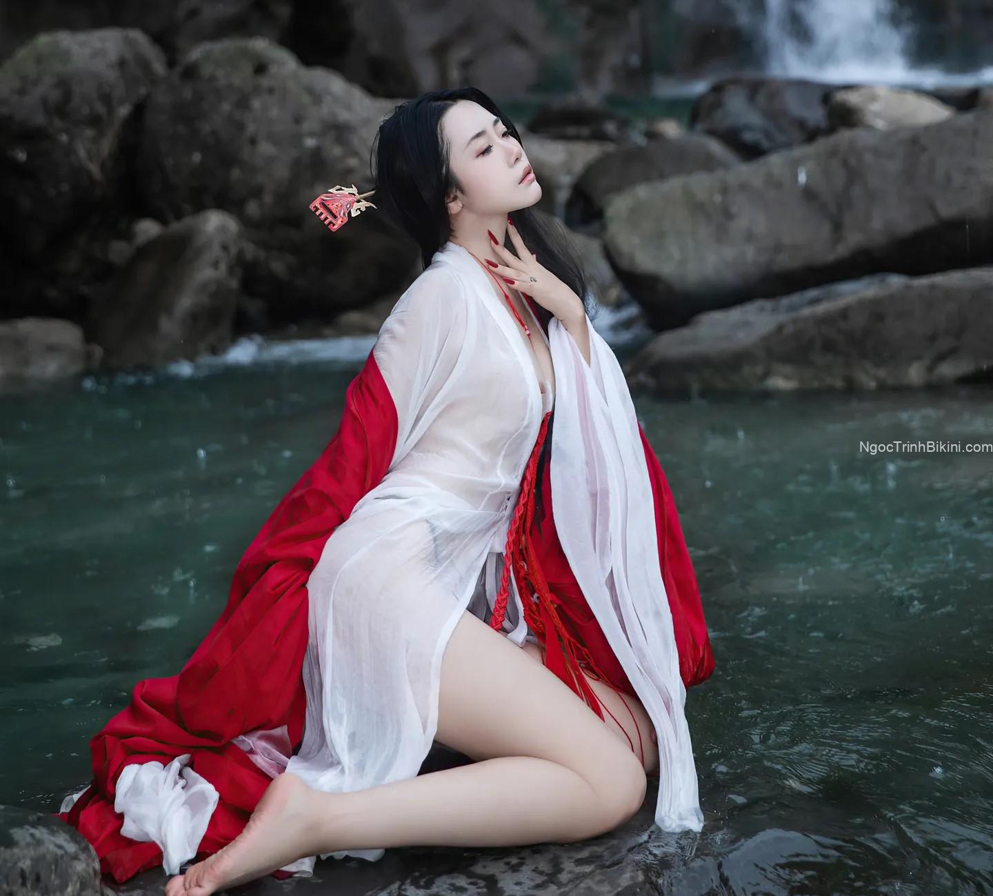 Tuyển tập ảnh nude gái xinh nhìn là muốn đụ
