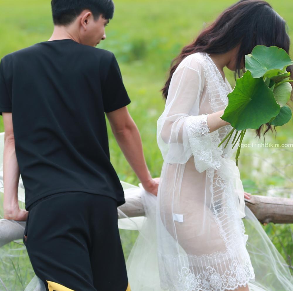 Mình vừa đụ nhau vừa chụp ảnh được không anh
