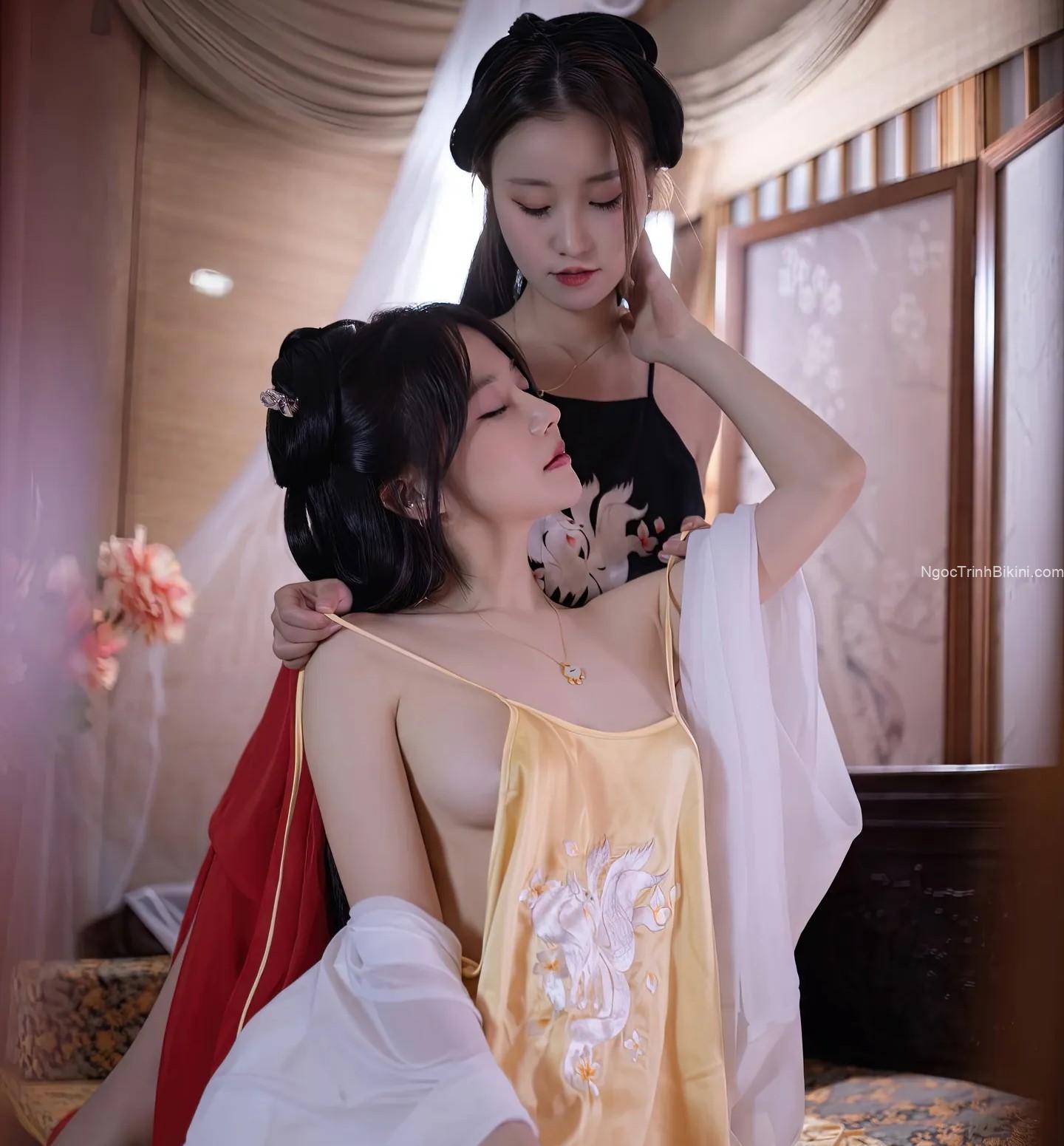 Tuyển tập ảnh thiếu nữ cổ trang khỏa thân khoe vú đẹp