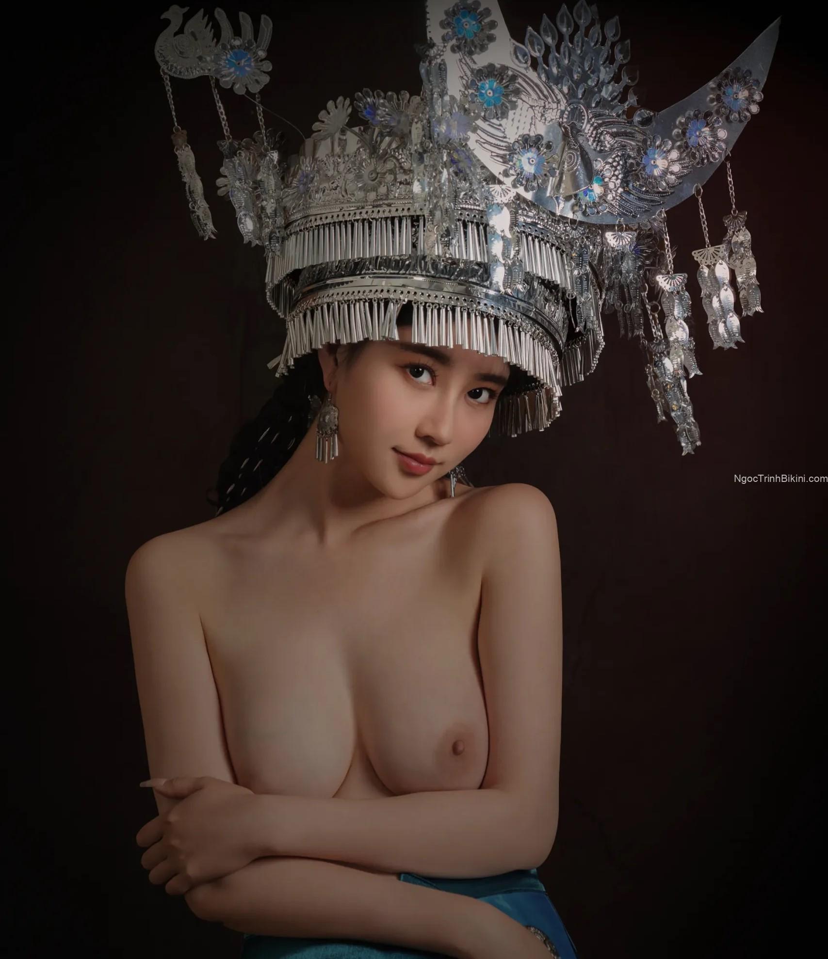 Anh muốn nghe em hát một bài chứ?